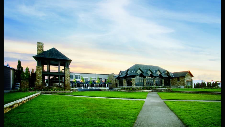 Free Standing Restaurants - Image 4