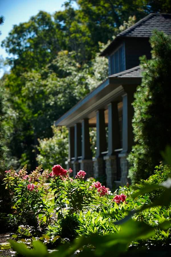 Lake House Exteriors - Image 8