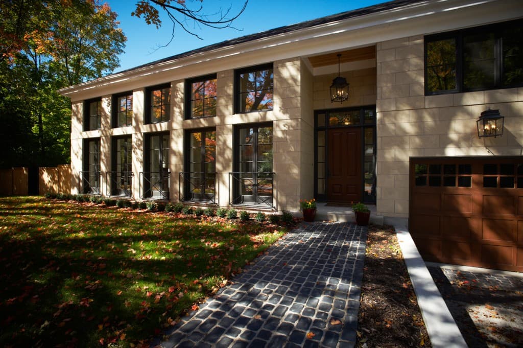 Niagara-on-the-Lake Exteriors & Interiors - Image 2